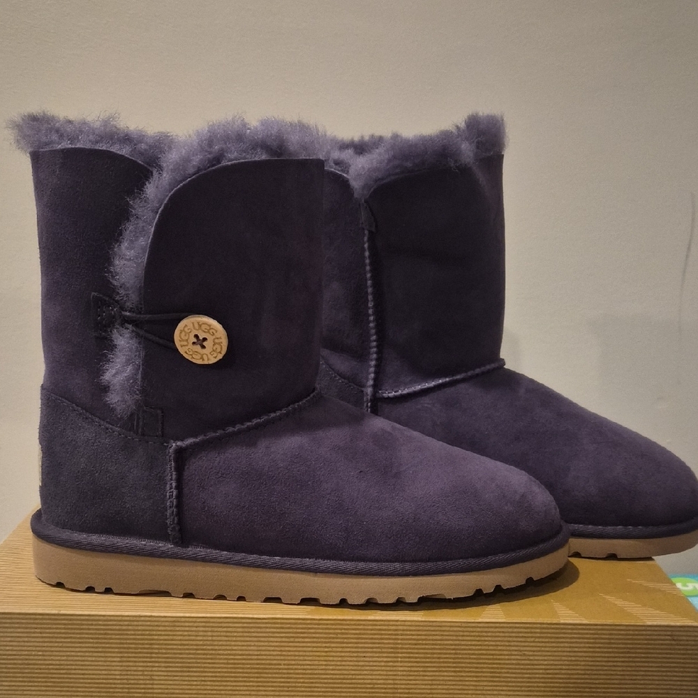 UGG Purple Suede Winter Boots Brand New, Youth Size 5, Similar To Woman Size 7